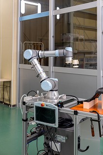 UNIVERSAL ROBOTS UR7e